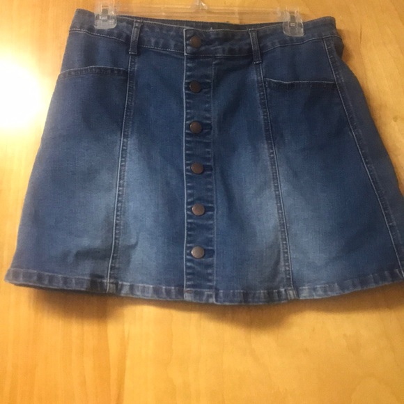 Button up denim skirt - Picture 1 of 2